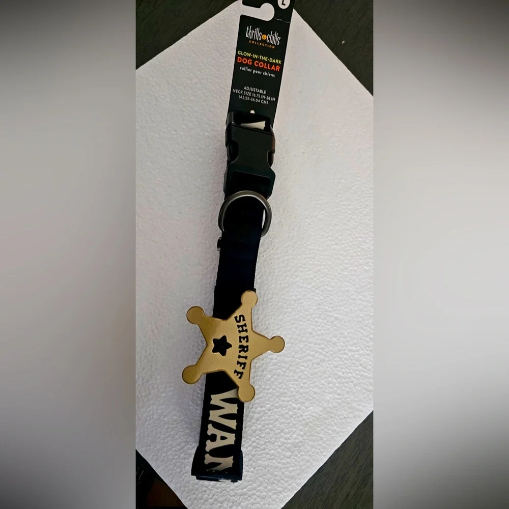 Thrills & Chills Sheriff Glow In The Dark Dog Collar (L)